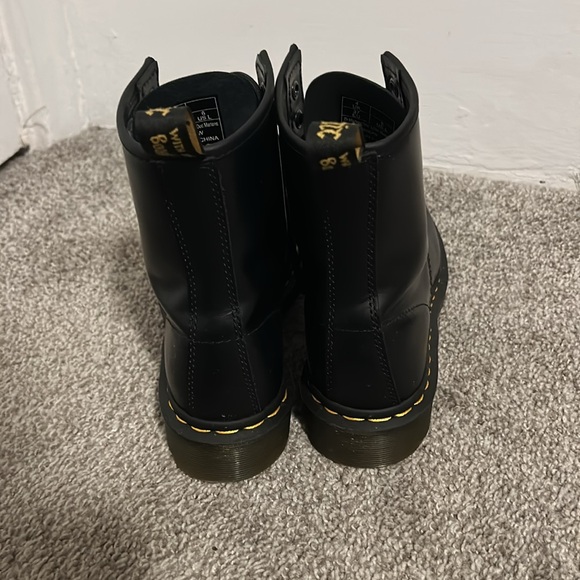 DR MARTINS WORN ONCE - Picture 3 of 4